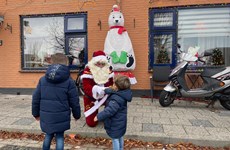 Afbeelding 1 van De Almelose kerstman op het Vinkenplein